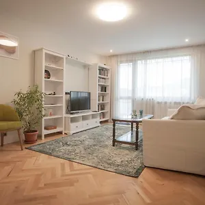  Apartment Mladost Business Park